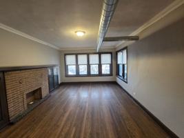 featured image of 1459 E 69th Pl