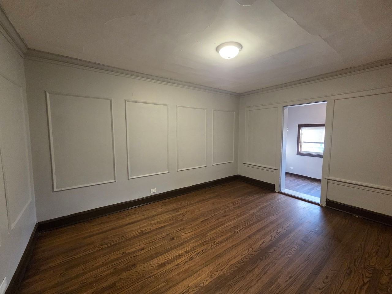 1459-1461 East 69th Place - Photo 5 of 9