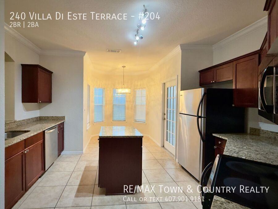 240 Villa Di Este Ter #204 - Photo 6 of 32