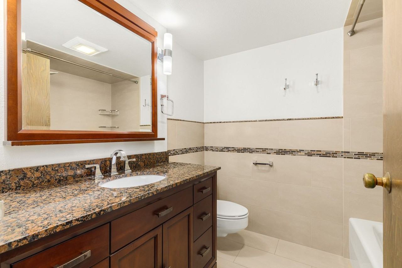 601 Belmont Ave E #E5 - Photo 3 of 20