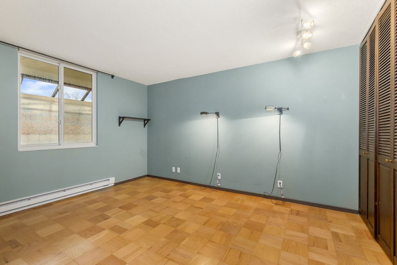 601 Belmont Ave E #E5 - Photo 4 of 20