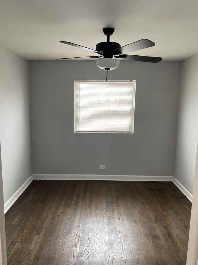 8706 S Troy Ave #1D - Photo 5 of 10