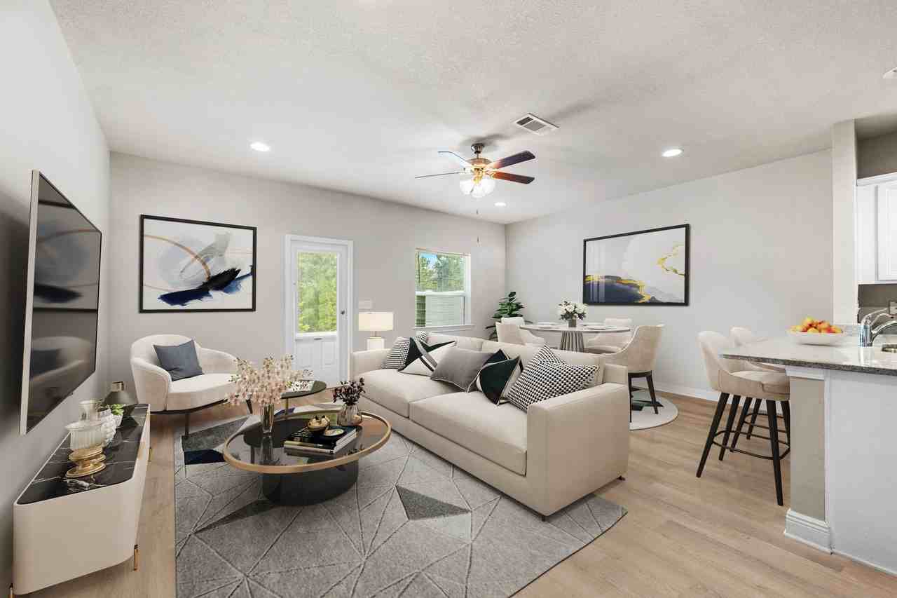 64 Crossing Ln #E - Photo 2 of 25