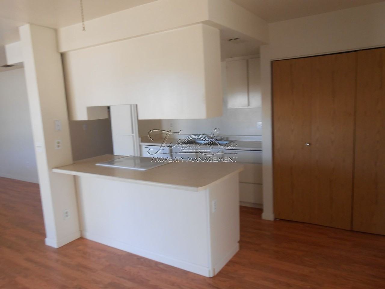 1120 Beltline Rd - Photo 3 of 9