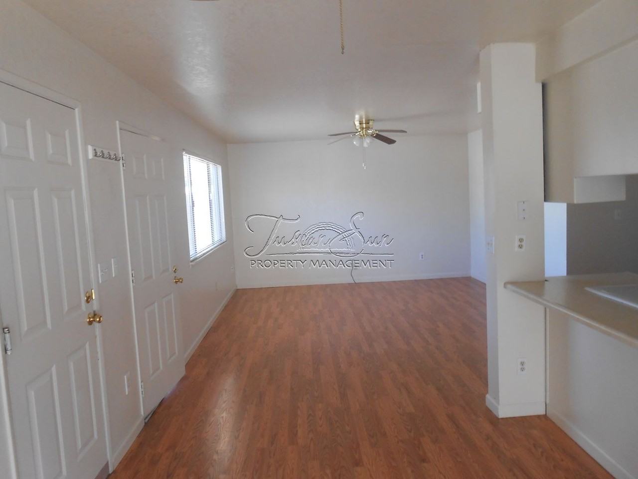 1120 Beltline Rd - Photo 4 of 9