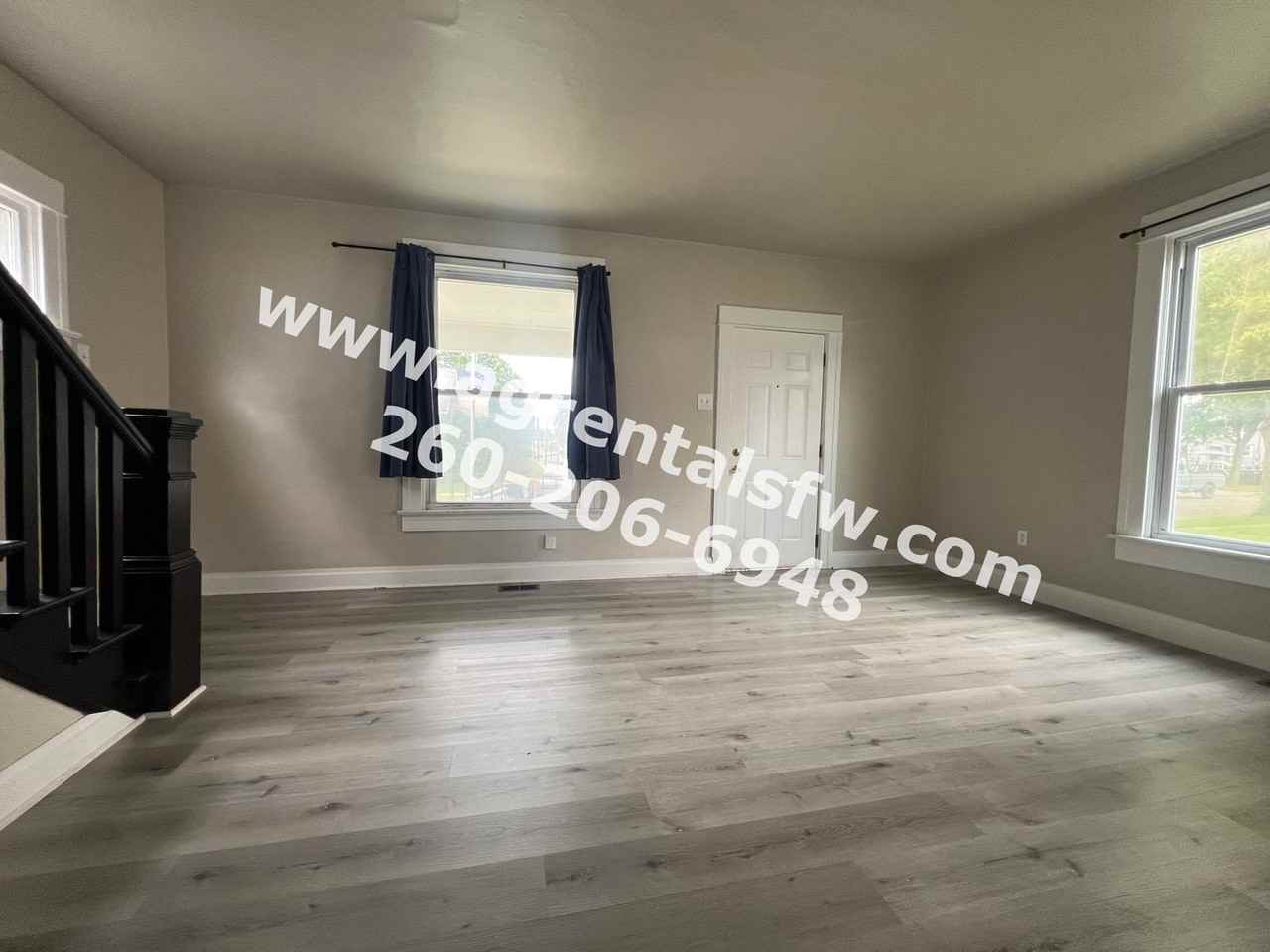 2101 Eby Ave - Photo 3 of 12