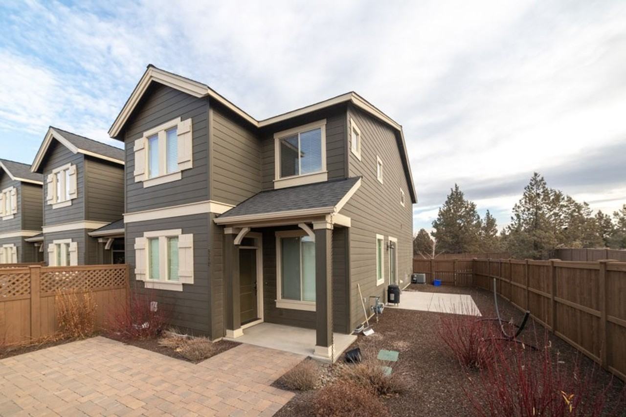 20904 High Desert Ln - Photo 5 of 24