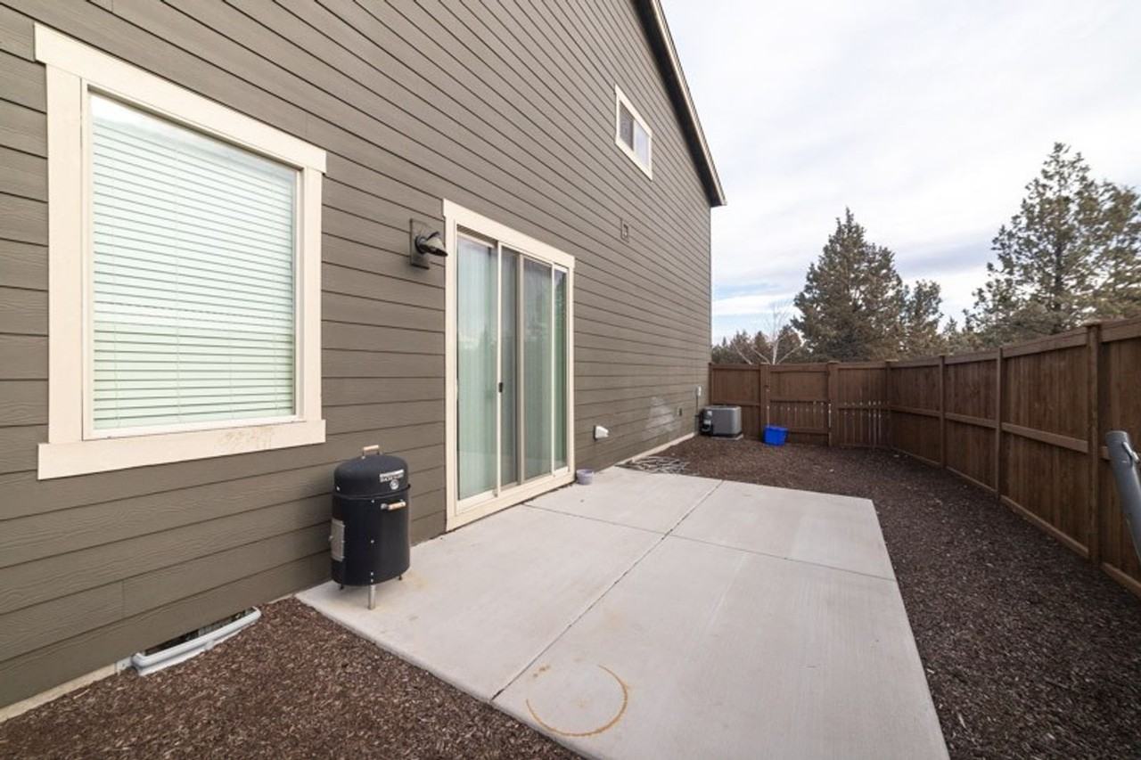 20904 High Desert Ln - Photo 6 of 24