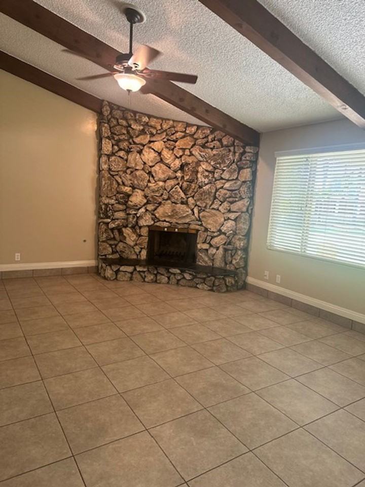 6713 Kimberly Ave - Photo 3 of 15