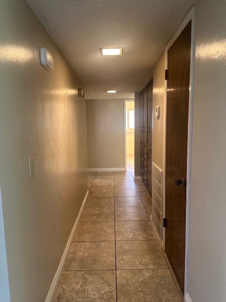 6713 Kimberly Ave - Photo 7 of 15