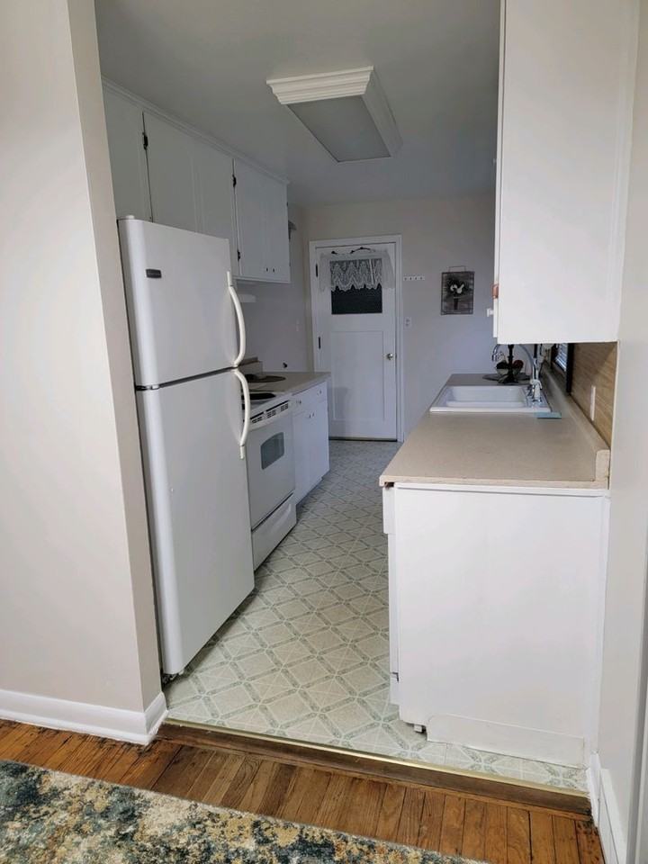 401 S 68th St - Photo 6 of 15