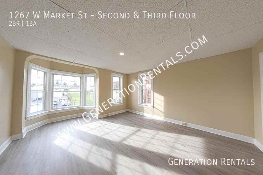 1267 W Market St #2nd3rdFL - Photo 4 of 12