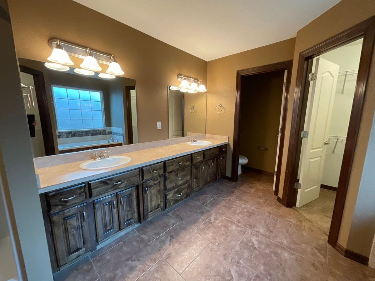 1301 April Xing - Photo 7 of 18