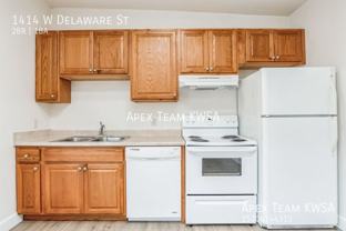 1414 W Delaware St - Photo 1 of 1