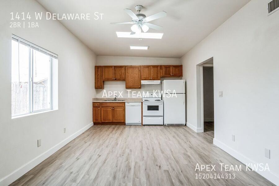 1414 W Delaware St - Photo 7 of 30