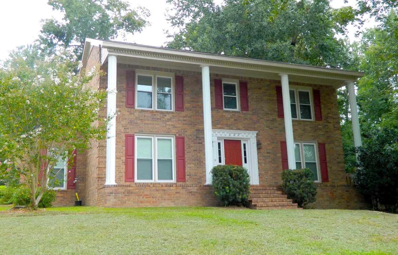 139 Springlakes Dr - Photo 2 of 17