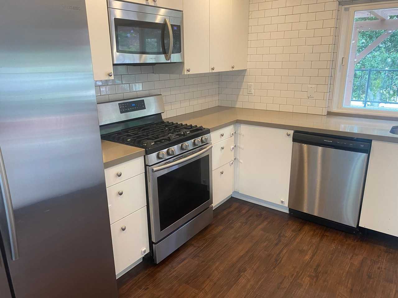 5307 Maple View Cir - Photo 4 of 11