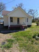 featured image of 727 N Greenwood Ext