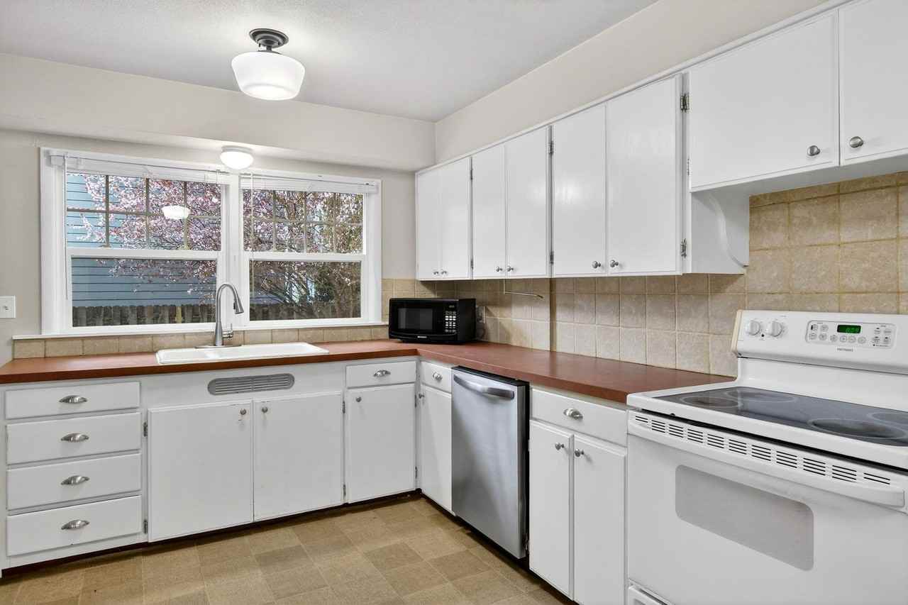 3660 Se Tenino St - Photo 2 of 40