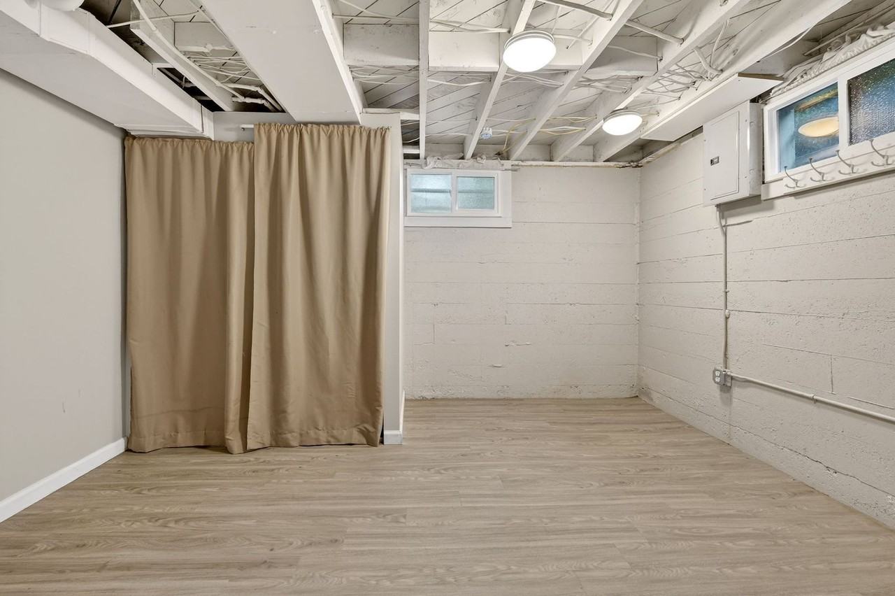 3660 Se Tenino St - Photo 6 of 40