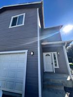 featured image of 1620 W Lee St #4