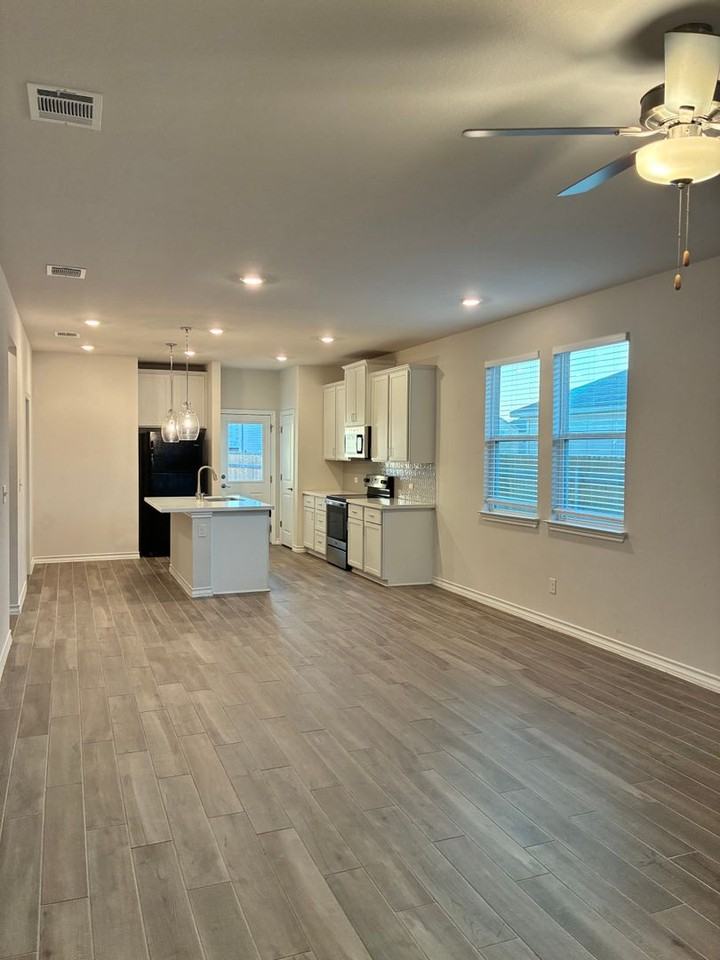 785 Long Run - Photo 6 of 18