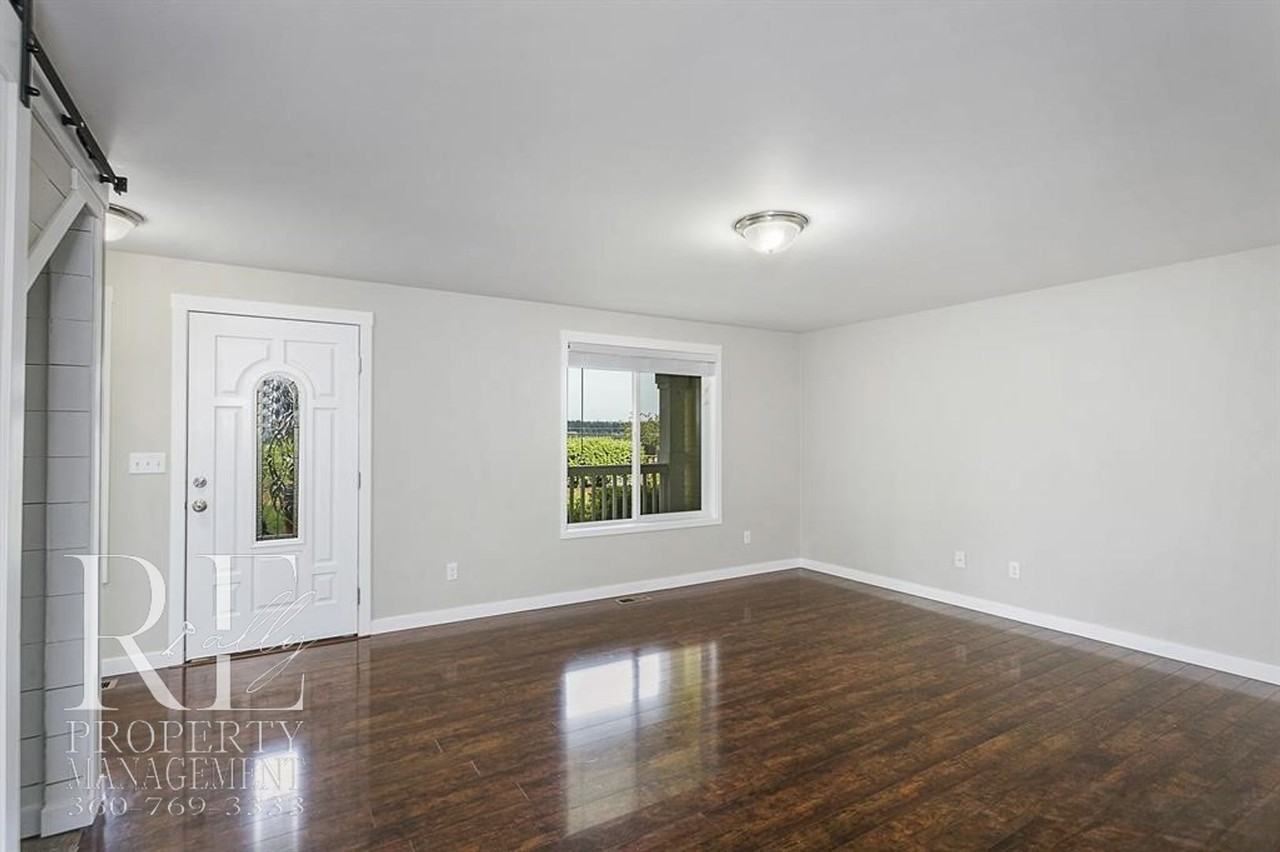 8507 Knute Ln Nw - Photo 5 of 23