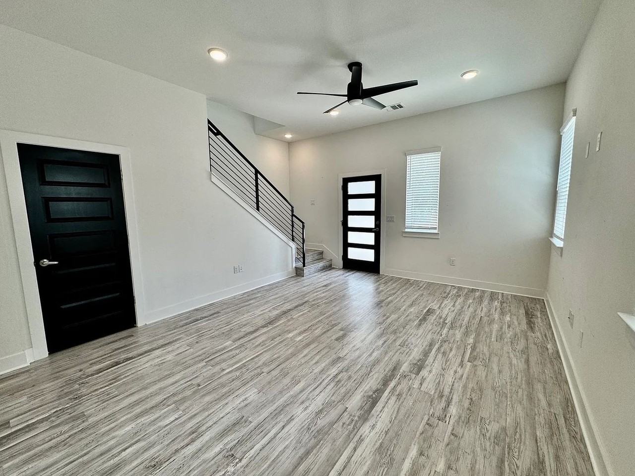 1006 Vargas Rd #A - Photo 4 of 22