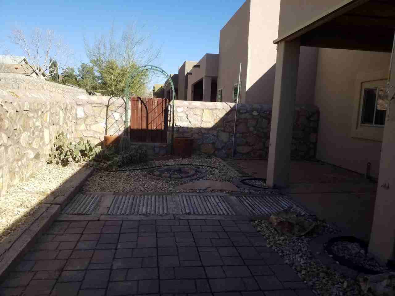 3889 Tayvis Rd - Photo 2 of 15