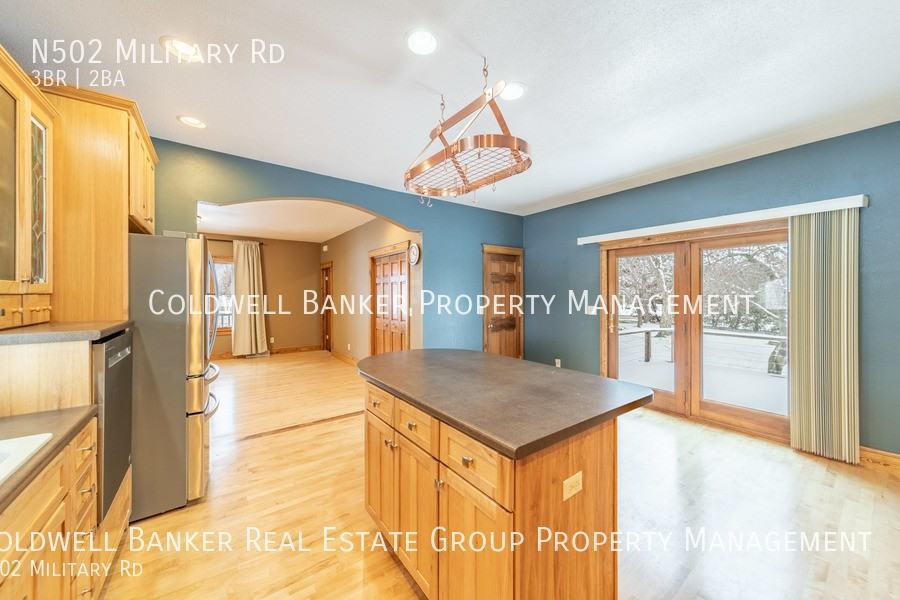 N502 Military Rd - Photo 7 of 37