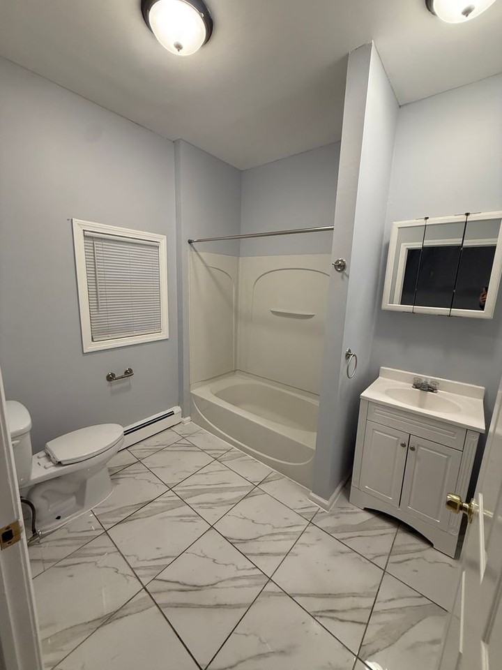 178 S Whitney St - Photo 7 of 9