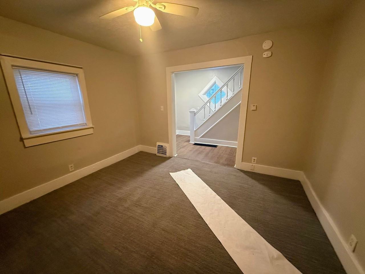 689 Kling St - Photo 6 of 20