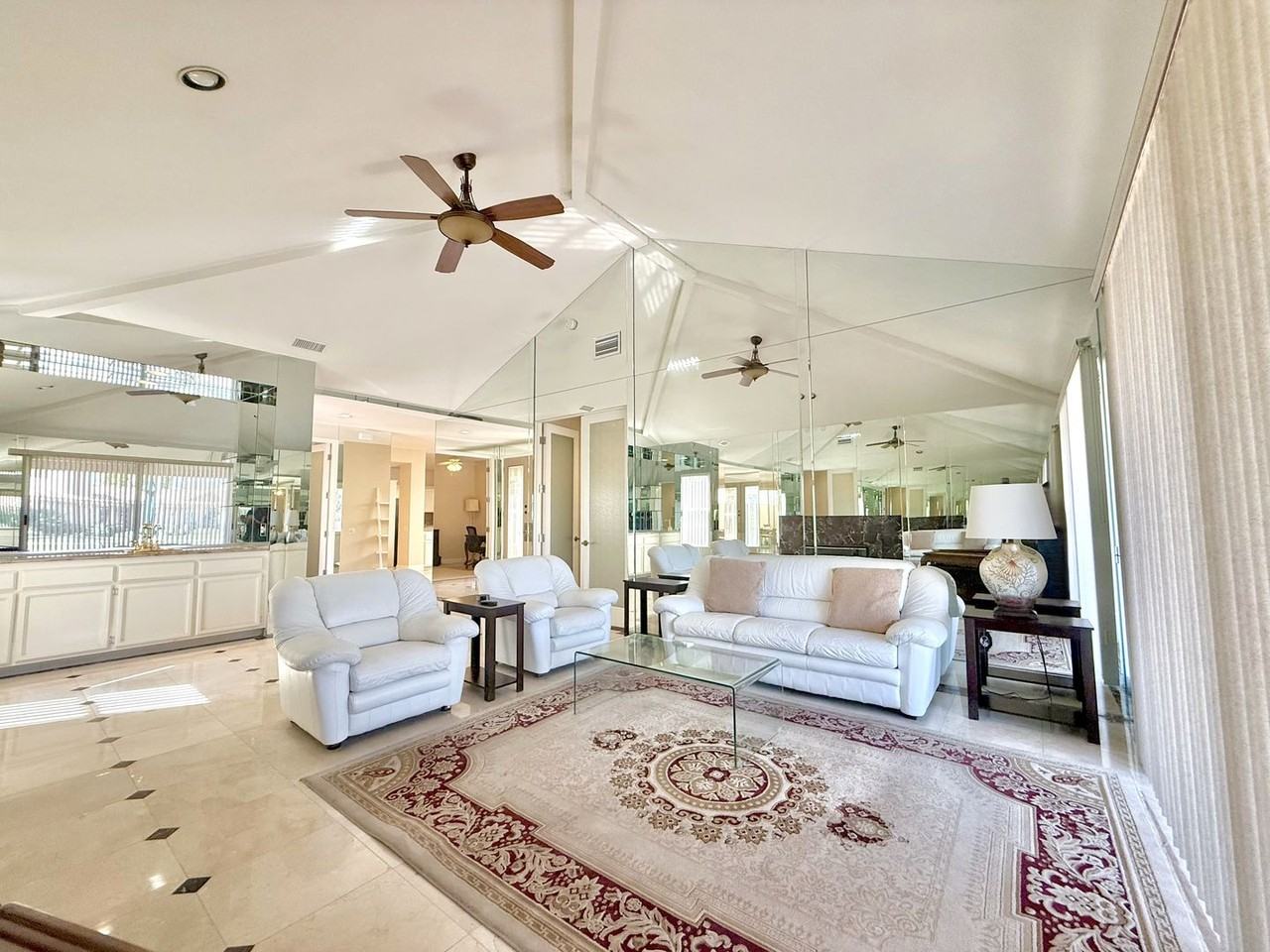 34 Lake Shore Dr - Photo 3 of 24