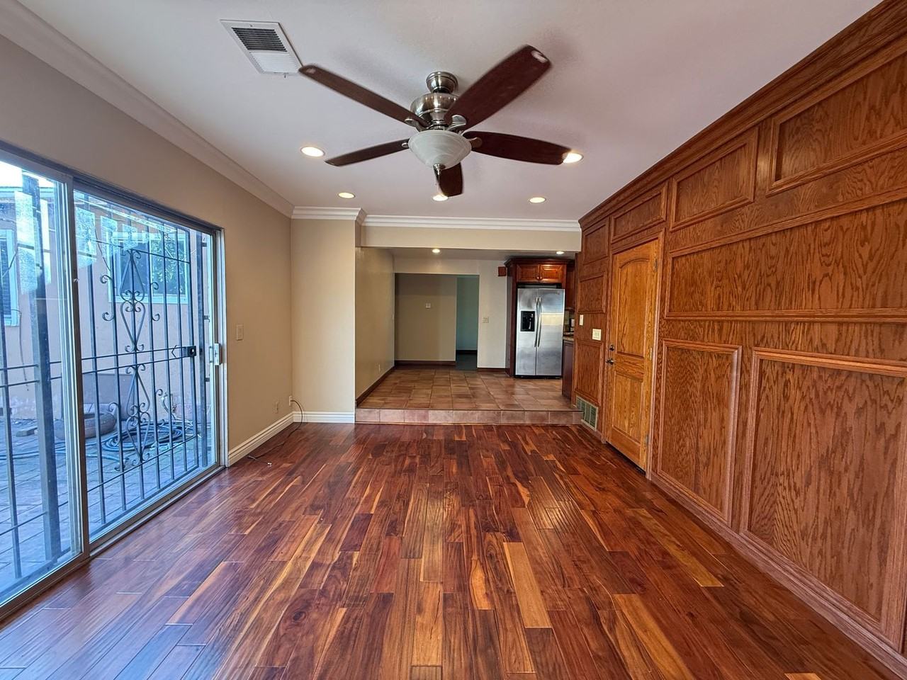 1676 Woodridge Way - Photo 7 of 13