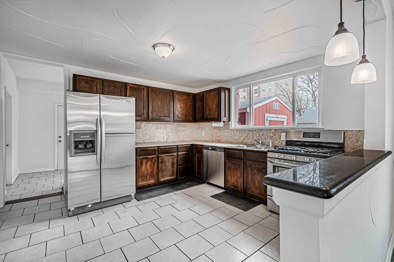 2641 W 12th Ave - Photo 6 of 30