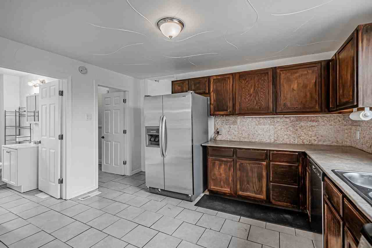 2641 W 12th Ave - Photo 7 of 30