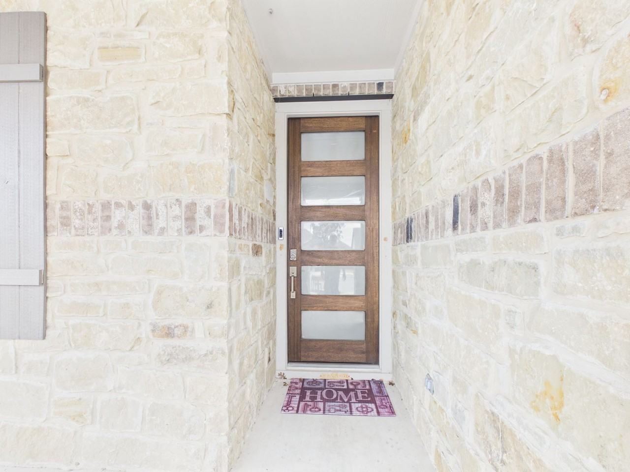 2401 Bear Cub Bnd - Photo 2 of 50