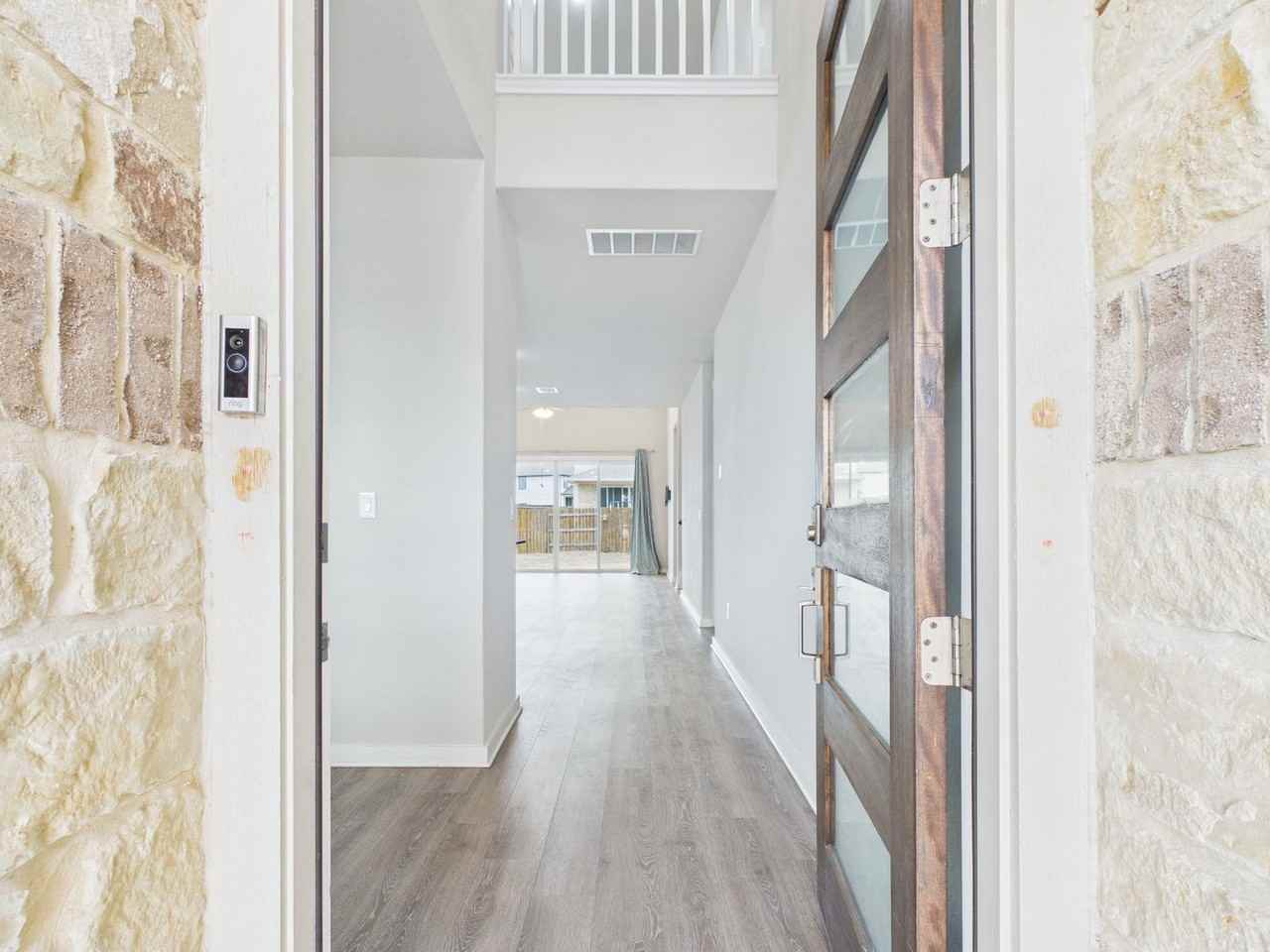 2401 Bear Cub Bnd - Photo 3 of 50