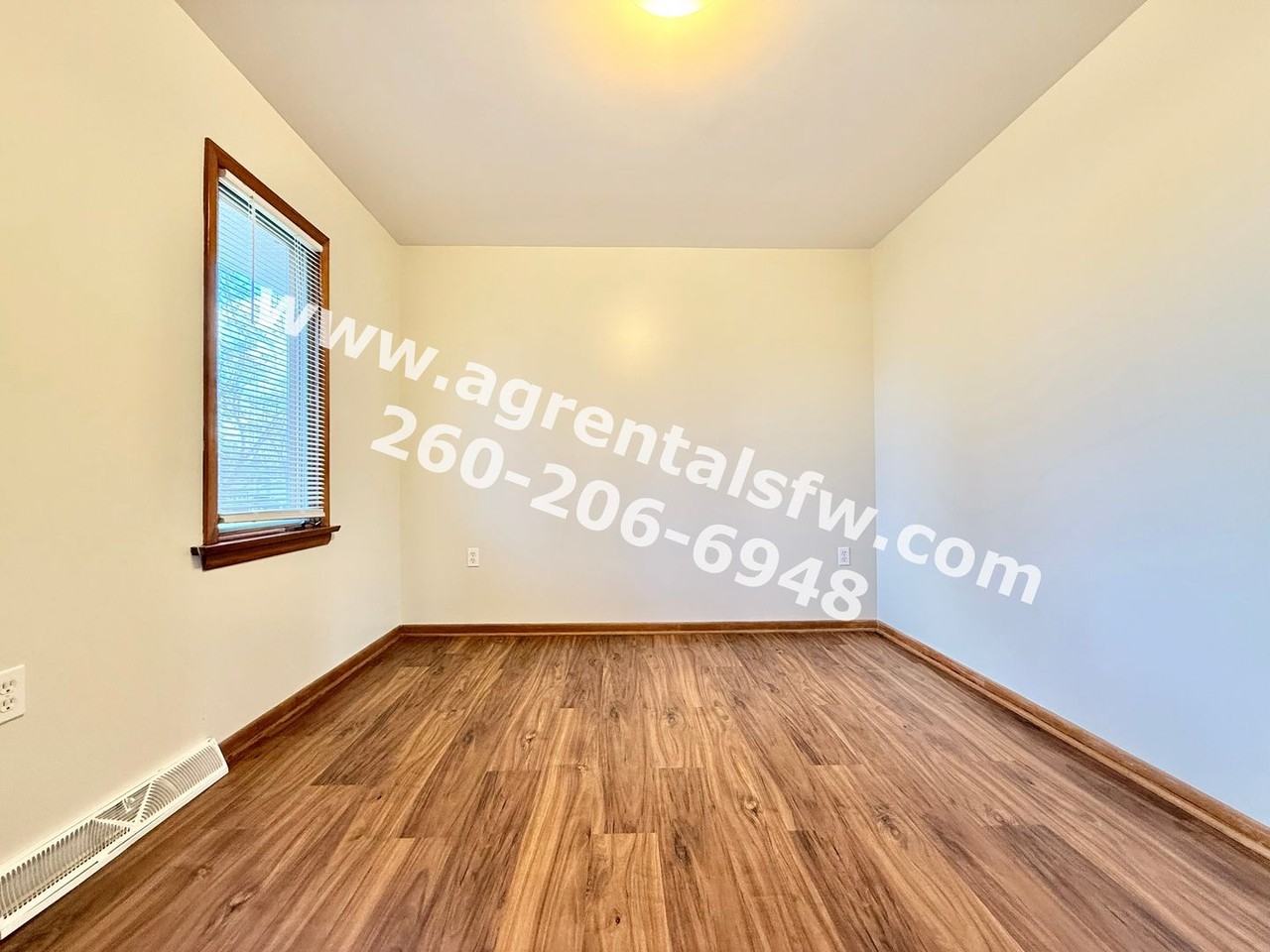 2105 Gillmore Dr - Photo 6 of 13