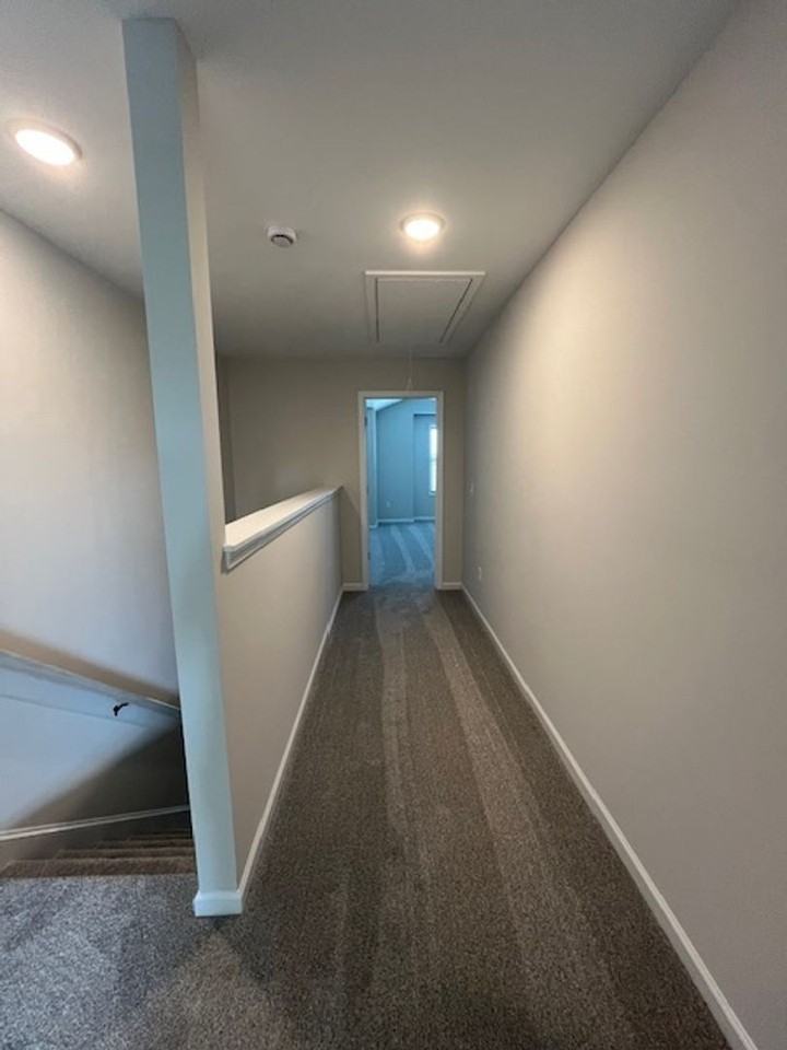 8409 Paramount Pt - Photo 5 of 27