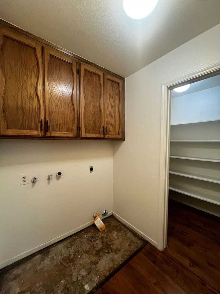 3142 E Race Ave - Photo 7 of 14