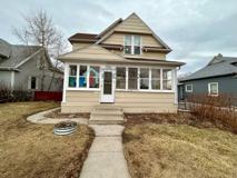 1720 7th Ave N - Photo 1 of 1