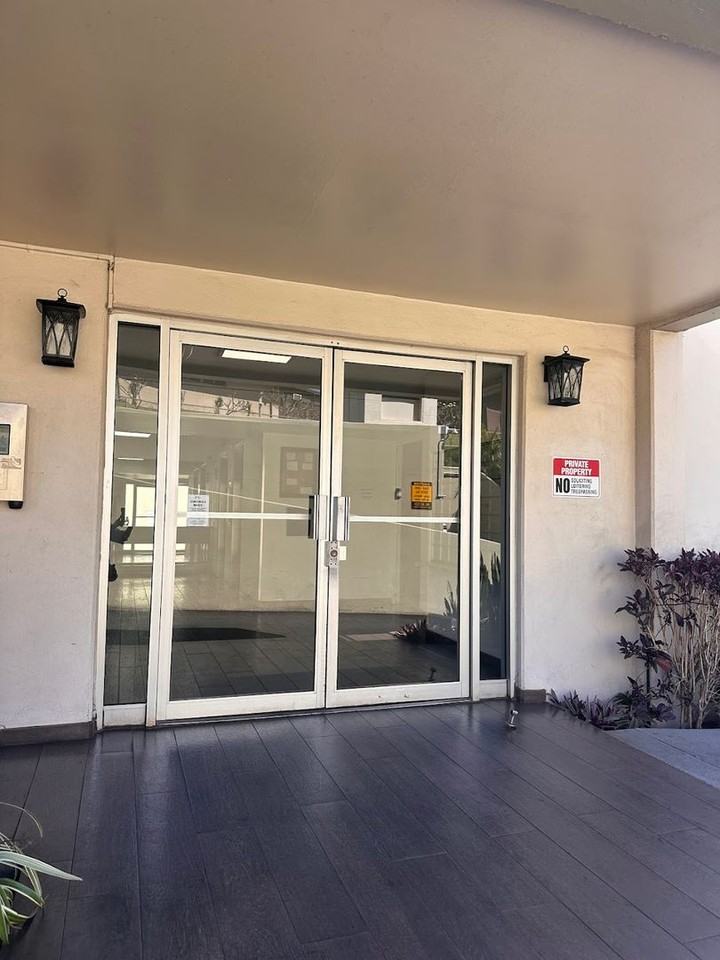 Moanalua Armstrong - Photo 2 of 29