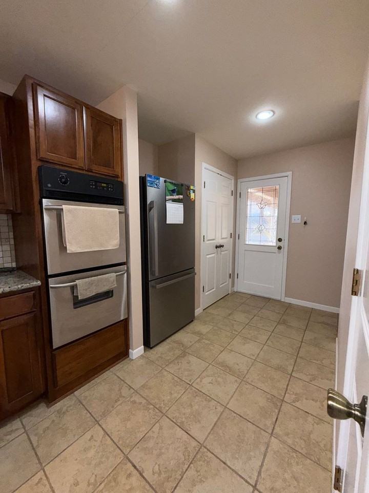 2130 Sul Ross St - Photo 5 of 21