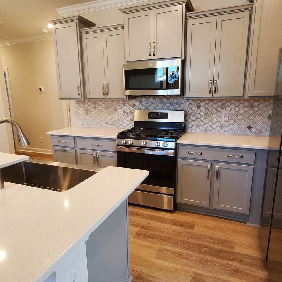 617 Cascade Loop - Photo 4 of 20