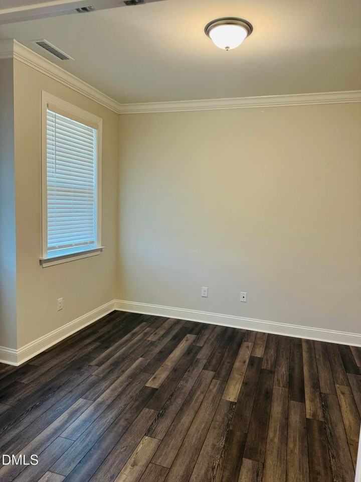 142 Sea Cave Ln - Photo 4 of 26