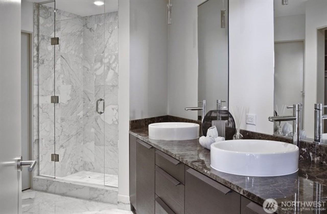 737 Olive Way #2905 - Photo 7 of 18