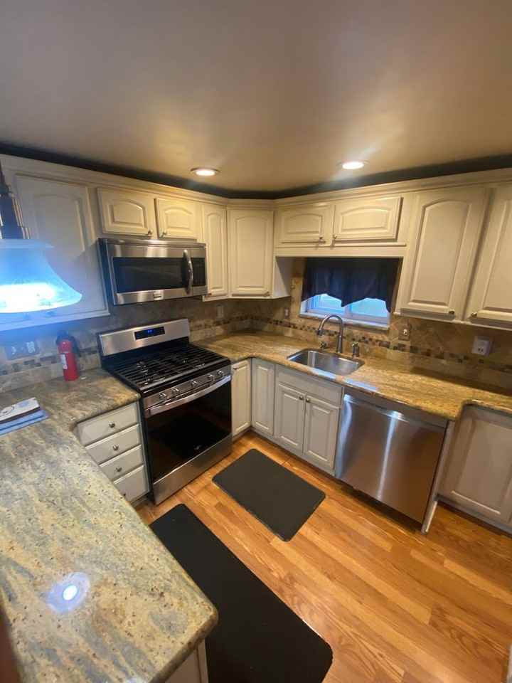233 S State Rd 2nd Fl - Photo 3 of 41