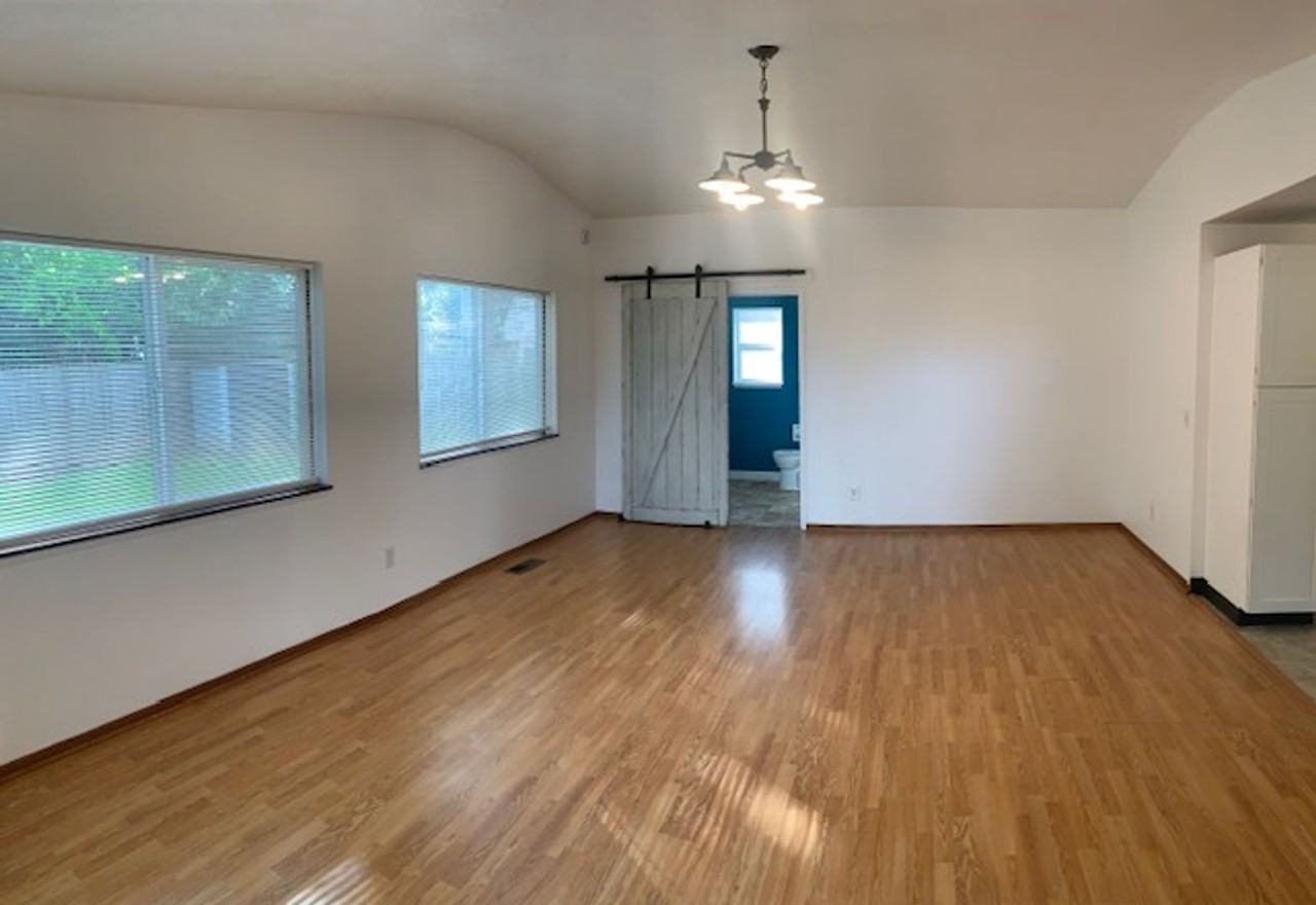 605 Dimick St - Photo 7 of 17