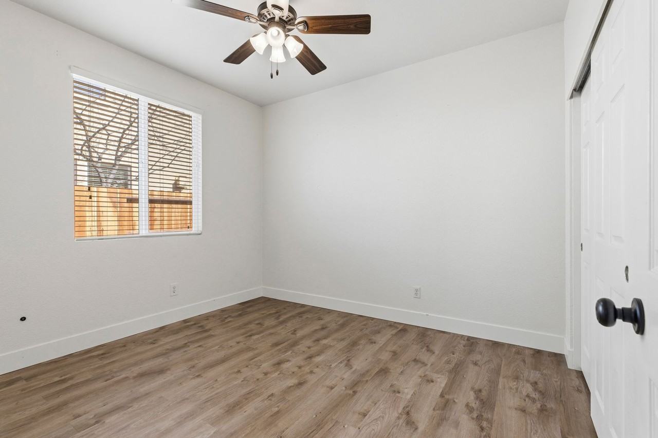 1292 Paseo Belleza - Photo 5 of 20